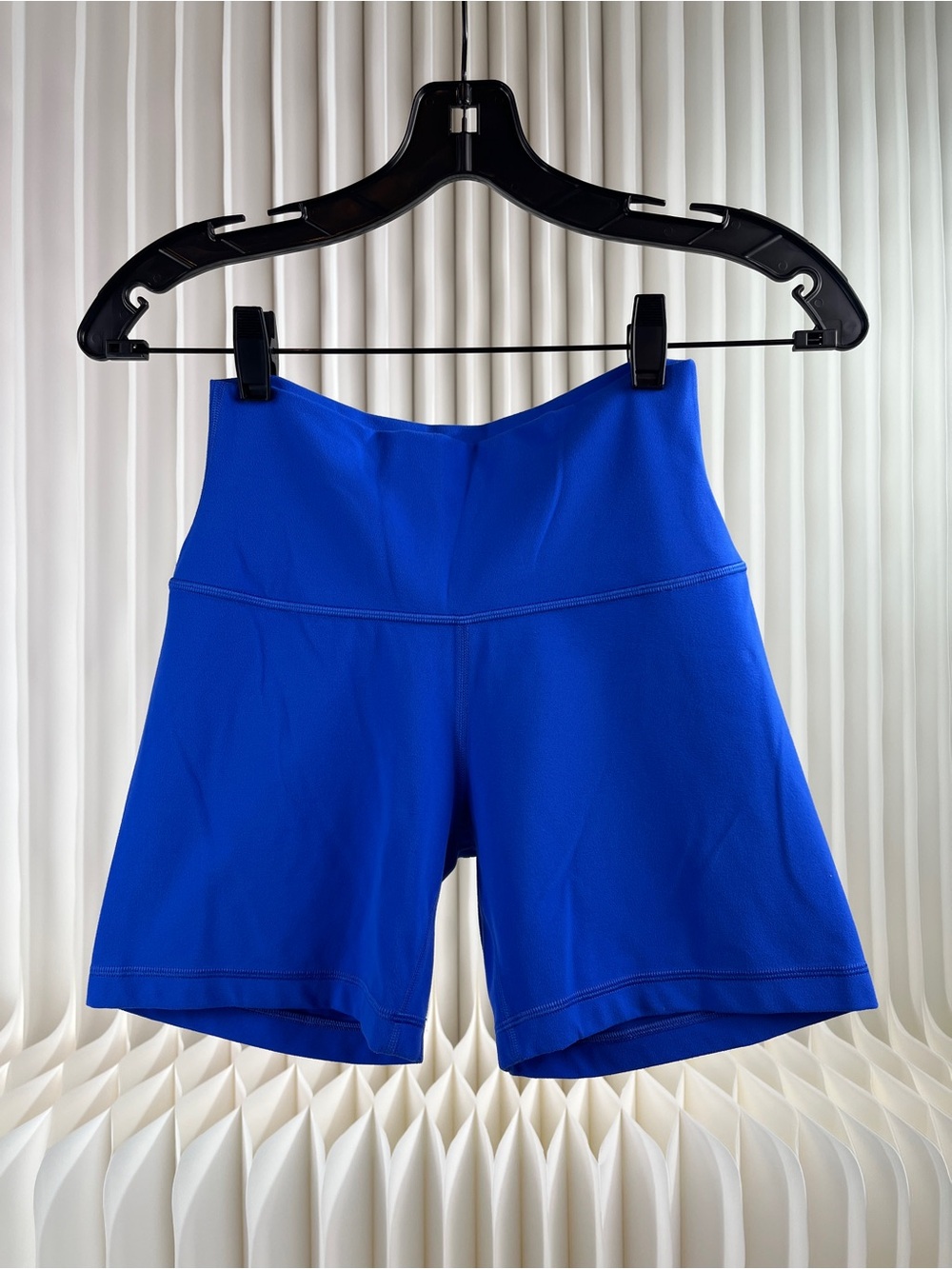 ARITZIA Golden BUTTER Cheeky Infinite Hi-Rise 5" Short